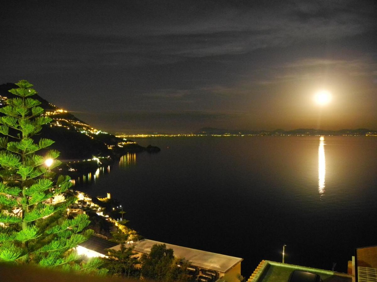 Appartement Moonlight House à Praiano Extérieur photo